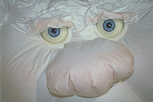 Puppenbau-die frische Bettdecke