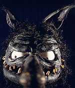 Puppenbau-Kanibalenmonsterkopf frontal